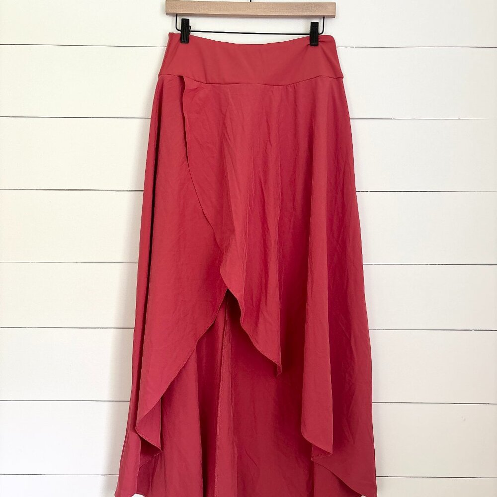 NWT Halara Breezeful rust color long athleisure skirt with high low split